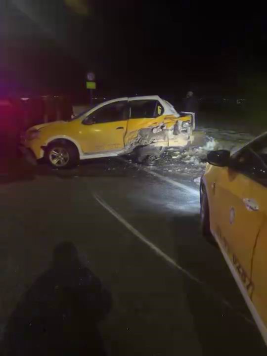 Diyarbakır’da trafik kazası: 2 yaralı 5 diyarbakirda trafik kazasi 2 yarali 1 cOWXycMD