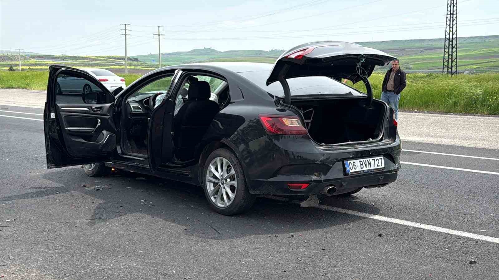 diyarbakirda trafik kazasi 3u cocuk 5 yarali 2