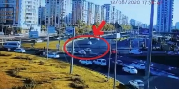 diyarbakirda-trafik-kurali-ihlalleri-kameralara-boyle-yansidi-fBX4bMet.jpg