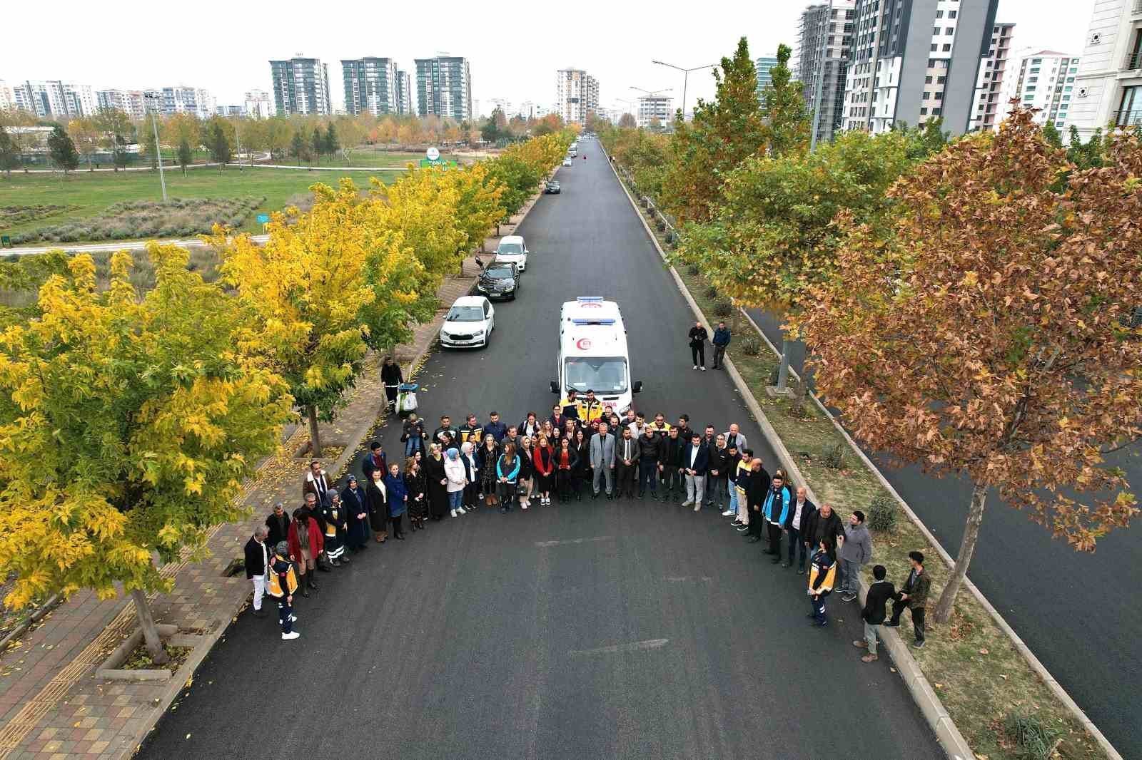 diyarbakirda trafikte fermuar sistemi uygulamali anlatildi 0
