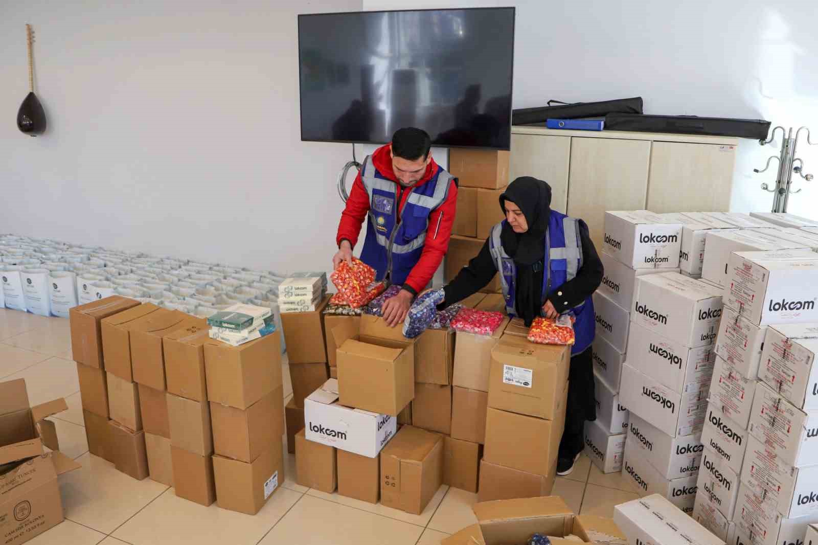 Diyarbakır’da yaşlılara dayanışma ziyareti 6 diyarbakirda yaslilara dayanisma ziyareti 2