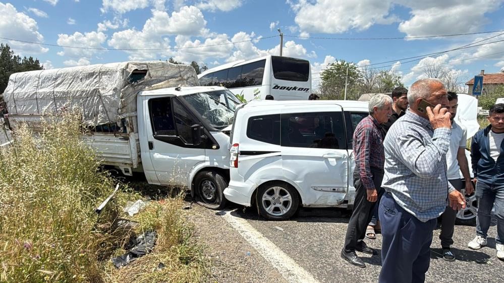 Diyarbakır’da yılın ilk 5 ayındaki kaza bilançosu korkuttu: Bin 290 kaza, 4 ölü, 2 bin 183 yaralı 4 diyarbakirda yilin ilk 5 ayindaki kaza bilancosu korkuttu bin 290 kaza 4 olu 2