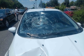 Şavşat Deresi’ne uçan kamyonet çıkarıldı, kayıp baba ve oğul aranıyor 1 thumbnail