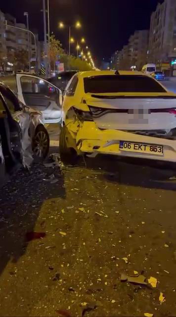 diyarbakirda zincirleme trafik kazasi 3 yarali 1