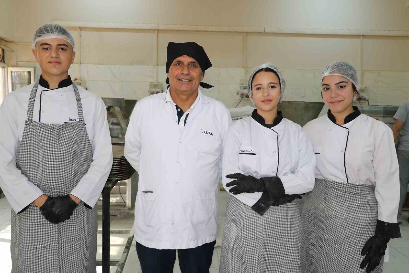 diyarbakirdaki meslek liseleri fabrika gibi calisiyor gecen yilki ciro 230 milyon lira 15 mrbvD7qC