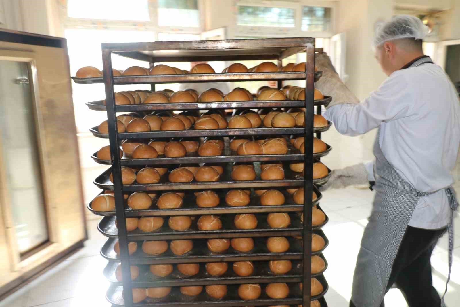 diyarbakirdaki meslek liseleri fabrika gibi calisiyor gecen yilki ciro 230 milyon lira 7 gSHIAOVX