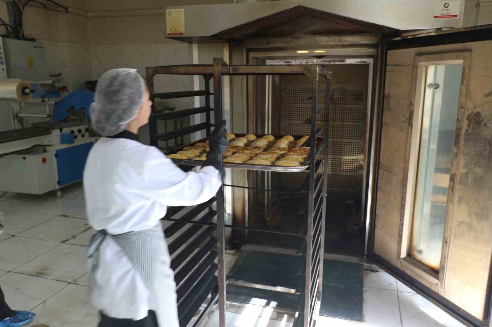 diyarbakirdaki meslek liseleri fabrika gibi calisiyor gecen yilki ciro 230 milyon lira 8 iMIlqrWJ