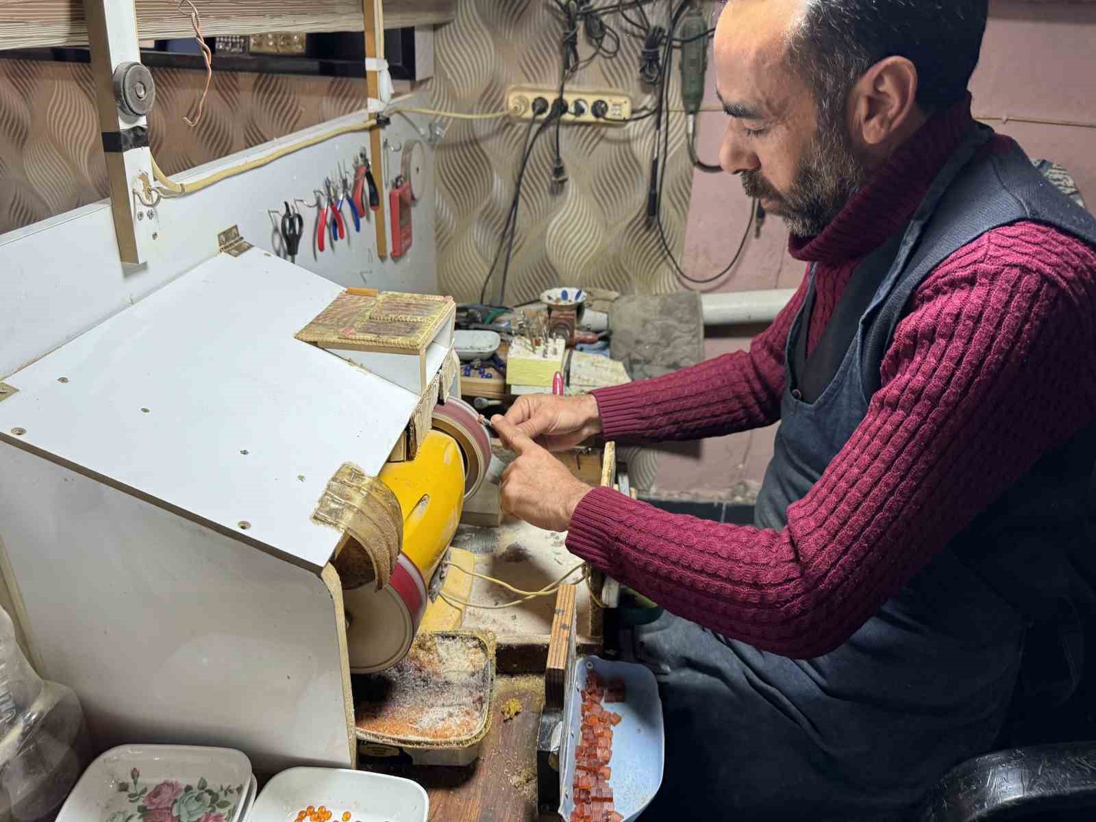 diyarbakirdan dunyaya uzanan tespih yolculugu 2 na21NVQZ