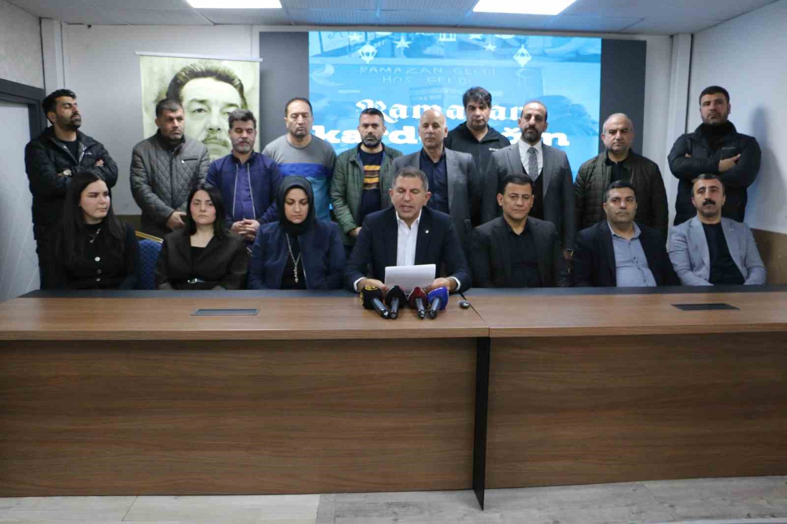diyarbakirdan milli ve manevi degerlere sahip cikin talebi 1 uL7CjjTS