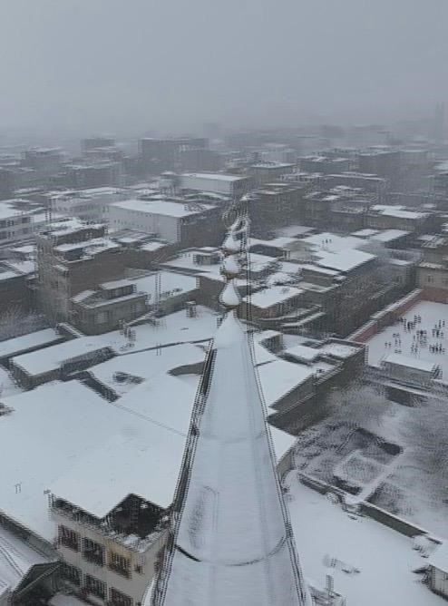 diyarbakirin tarihi mekanlari beyaz ortu ile kaplandi 2 ghHZEDgA