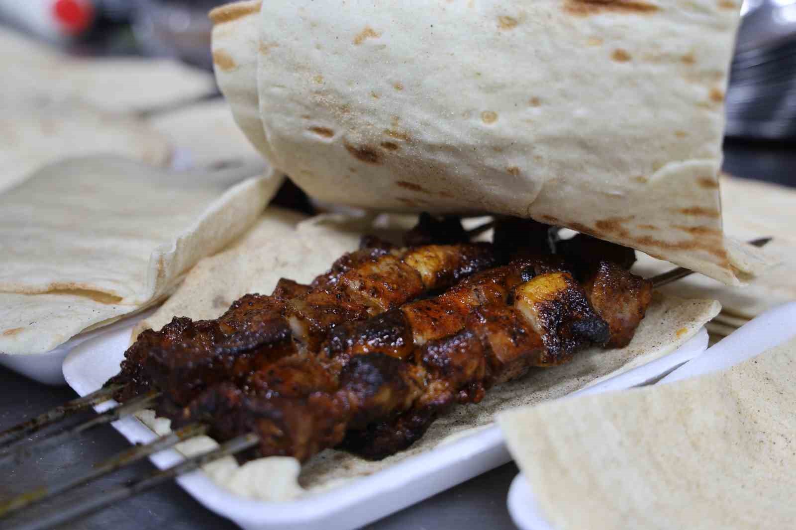 diyarbakirin tescilli ciger kebabi ramazanda da iftar ve sahurda tuketiliyor 5 aw44tyq9