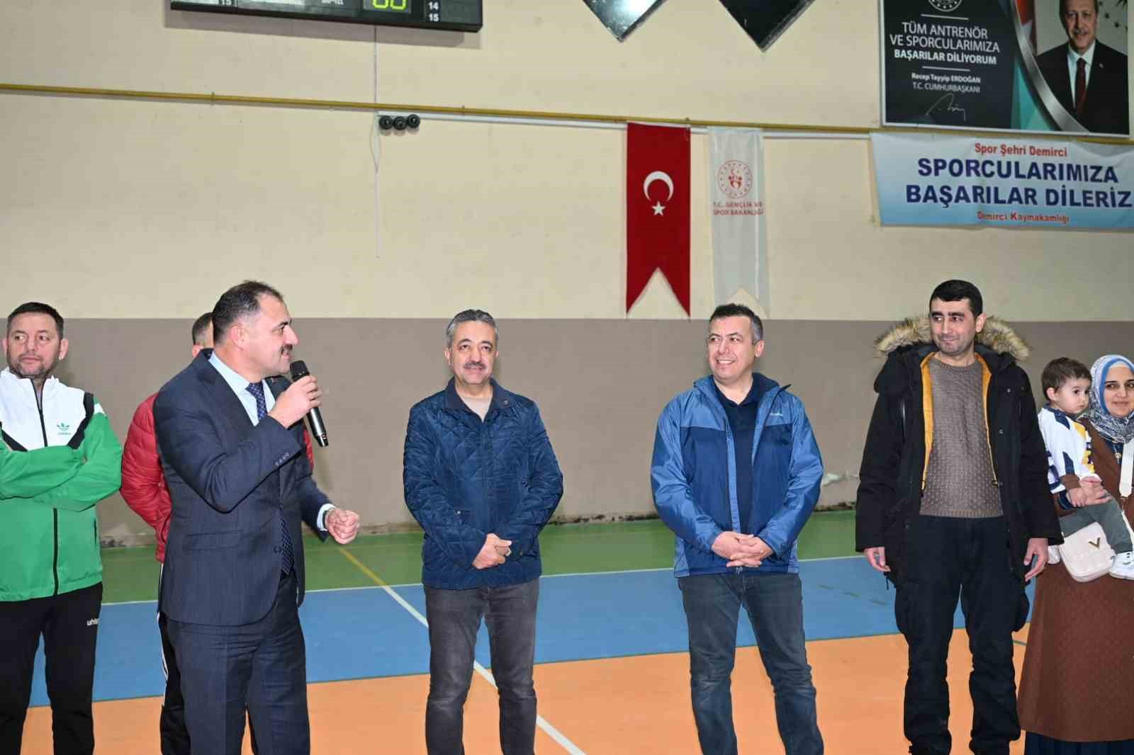 dmd hastasi rahmi kerem icin duzenlenen futsal turnuvasi basladi 4 HjE5P4X3