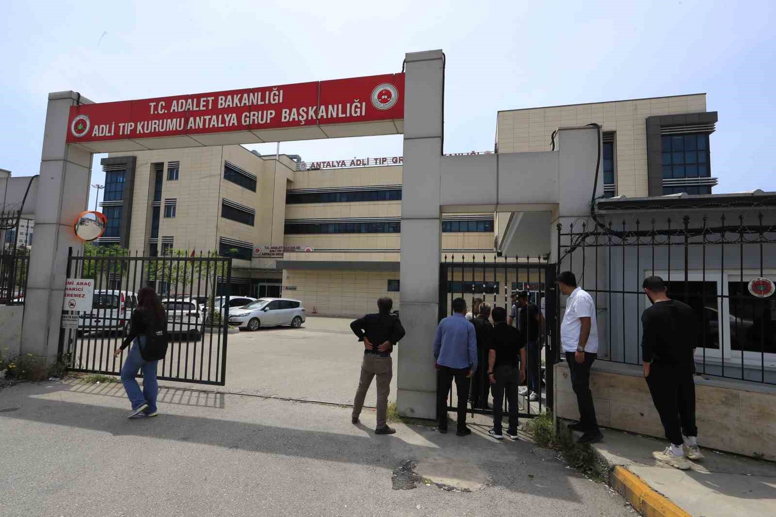 dna testi islemleri tamamlanan kubranin cenazesi ailesi tarafindan teslim alindi 0 dznIwyYU