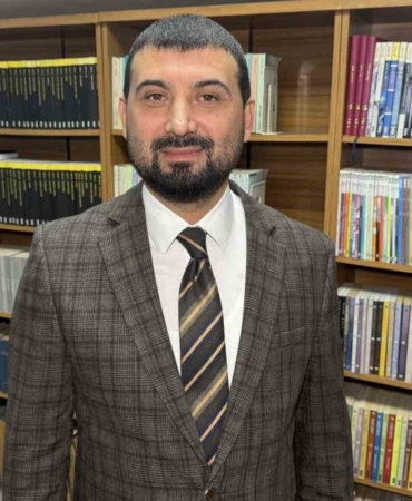 doc-dr-akinci-abd-ve-turkiye-ilerleyen-donemde-daha-iyimser-bir-noktaya-gelecek-XWcTWREI.jpg