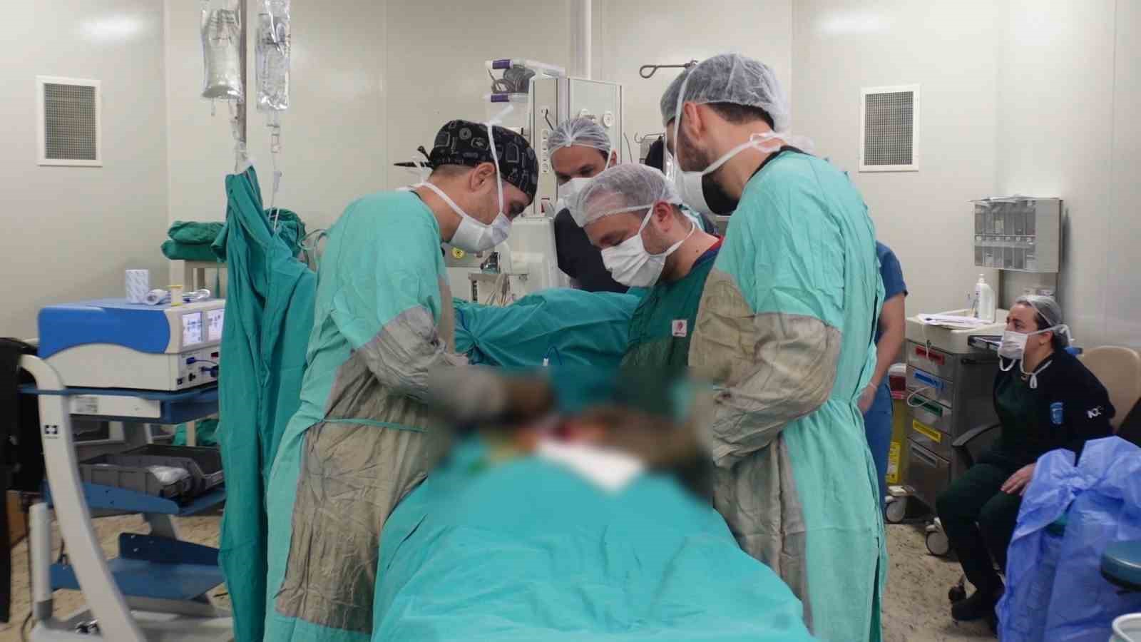 doc dr anil agardan kamburluk uyarisi 0 syIlg4UG