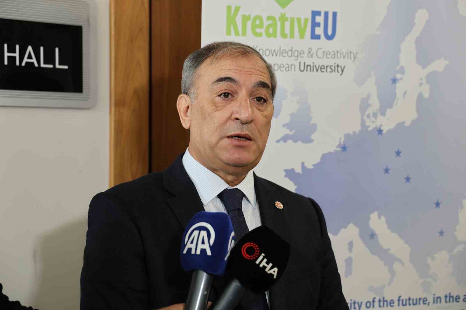 doc dr ilyas saribas deprem yonetmeligimiz iyi maalesef bu sahaya yansimiyor 3 lYpvXKGH