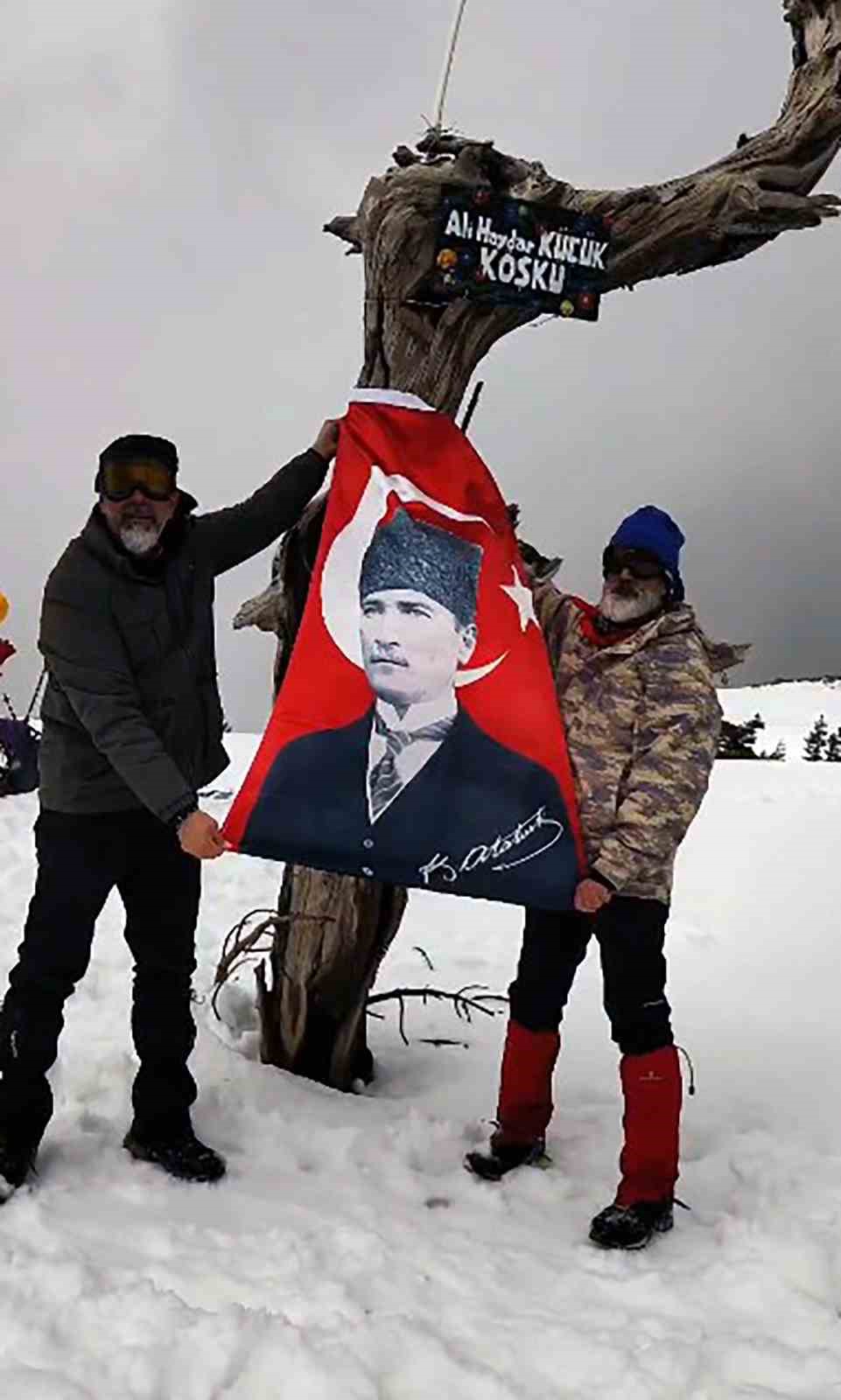 doga sporlari gonulluleri kucuku olum yil donumunde sandras daginda andi 4 YUyvtMy4