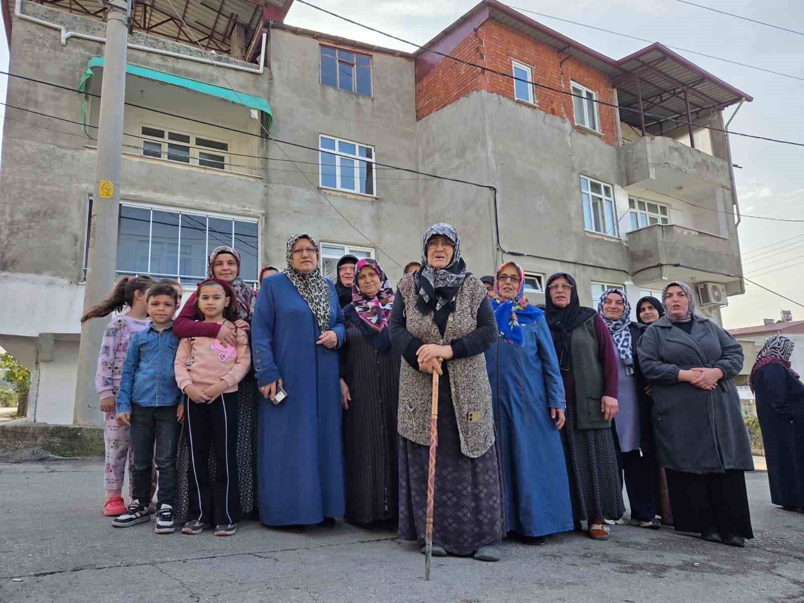dogal gaz 10 metre otede mahalleli yillardir beklemede 1 tdaGL7J6