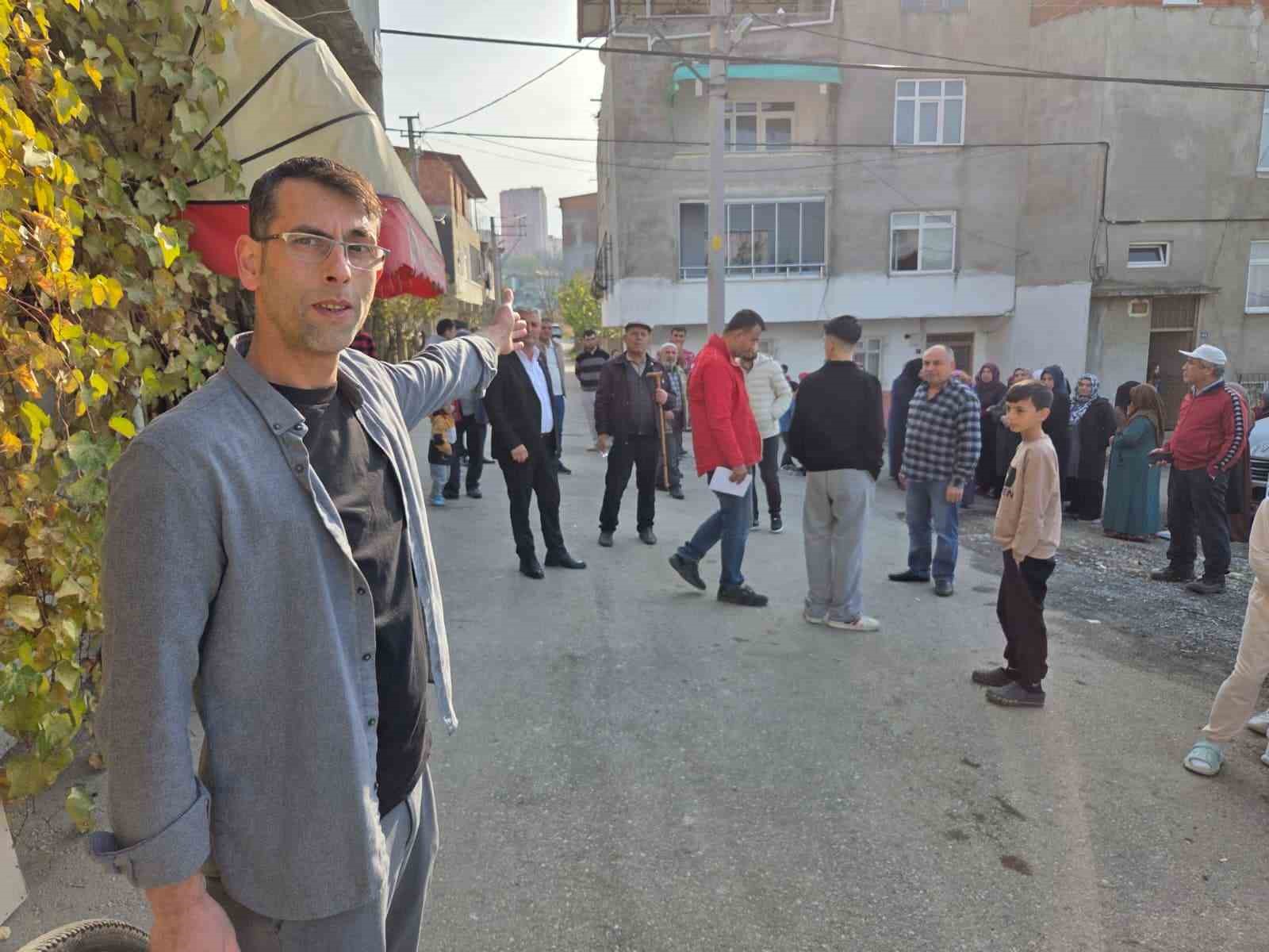 dogal gaz 10 metre otede mahalleli yillardir beklemede 2 jfmKwhcO