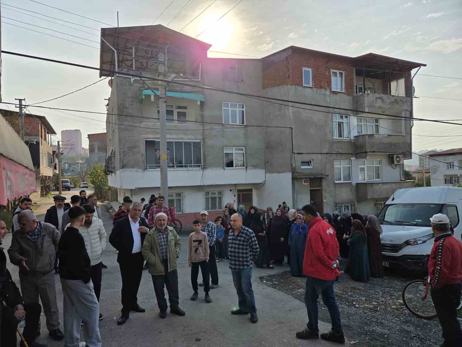 dogal gaz 10 metre otede mahalleli yillardir beklemede 3 6CZWaTpf