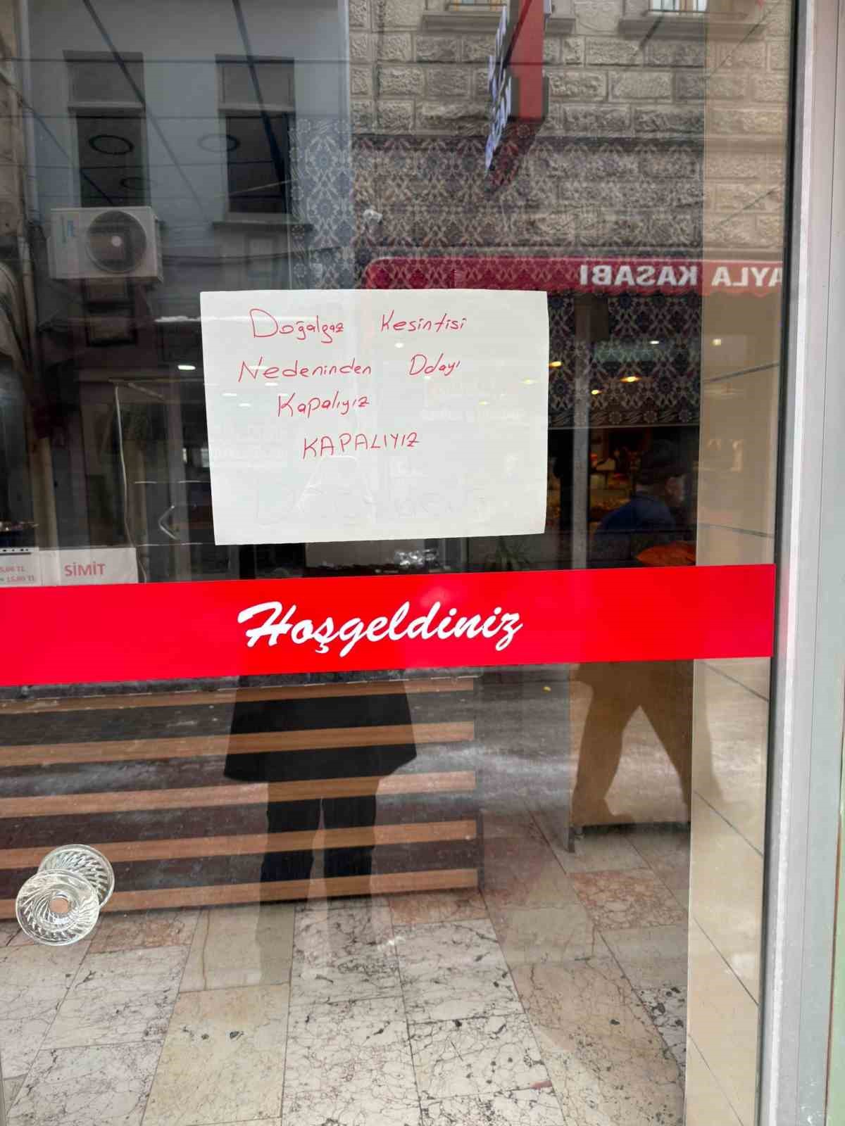 dogal gaz kesintisi sebebiyle esnaf is yerlerini acamadi 3 CzwZCuZV