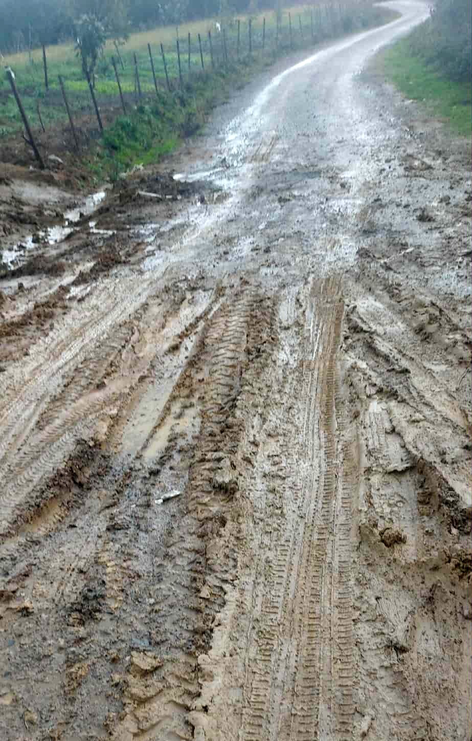 dogalgaz calismasi sonucu bozulan yollar tehlike olusturuyor 3 zG4sTn2i