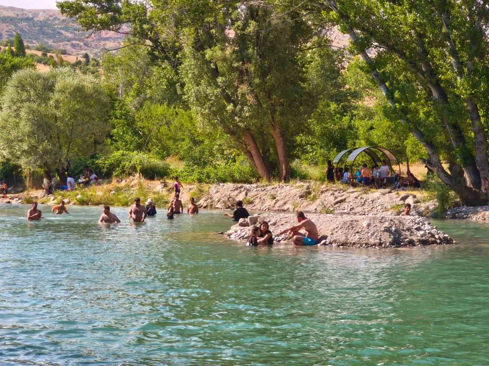 Doğanın içinde ücretsiz tatil: Tağar Çayı ünlü tatil beldelerini aratmıyor 4 doganin icinde ucretsiz tatil tagar cayi unlu tatil beldelerini aratmiyor 0 m2fOQYm7