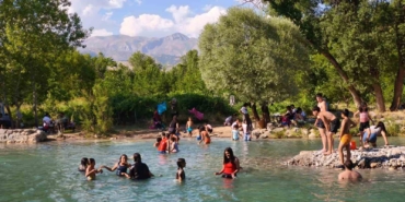 doganin-icinde-ucretsiz-tatil-tagar-cayi-unlu-tatil-beldelerini-aratmiyor-tttlqx13.jpg