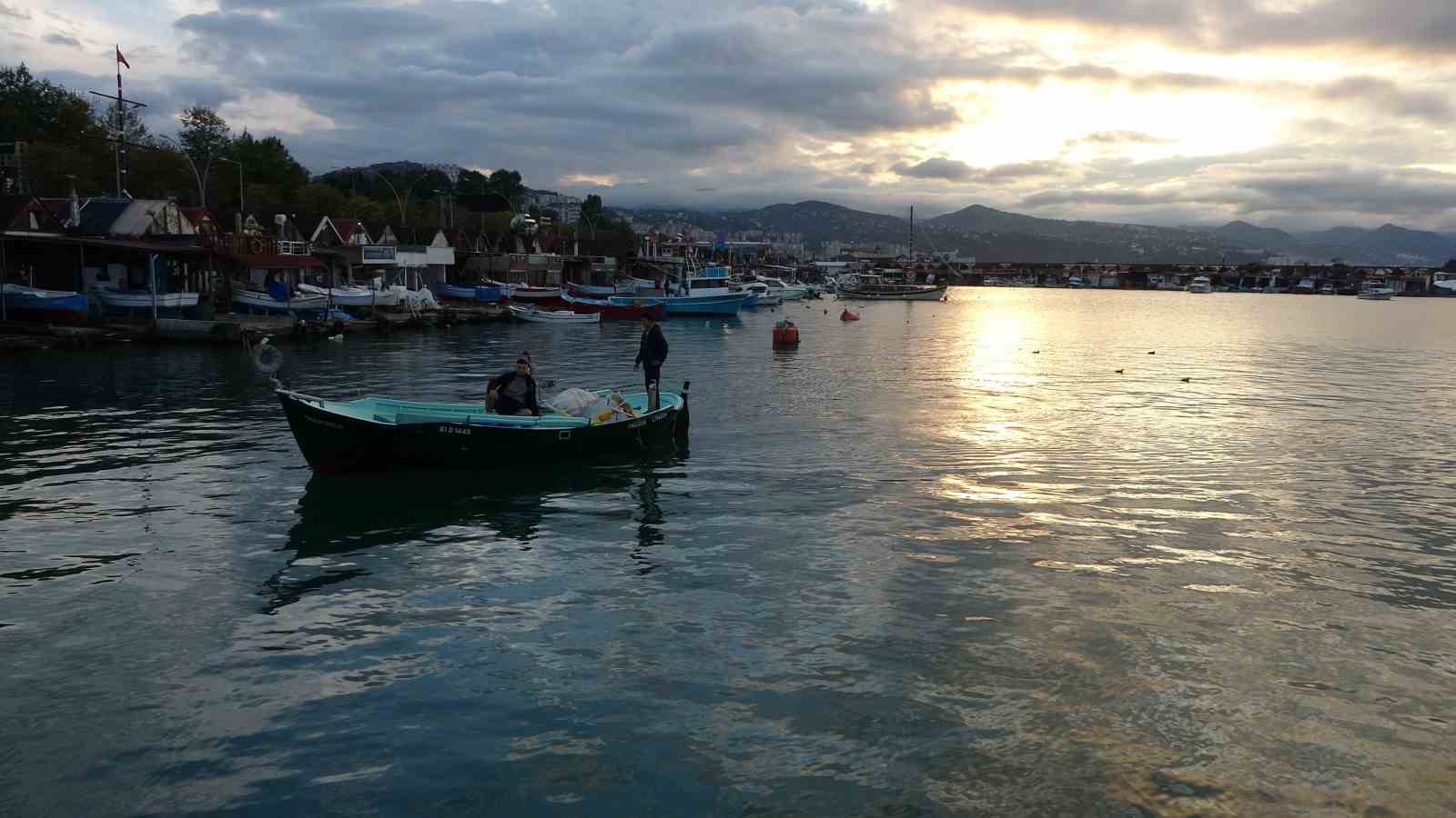 dogu karadenizde bu yil palamut avinin pek olmayisi en cok onlari etkiledi 1