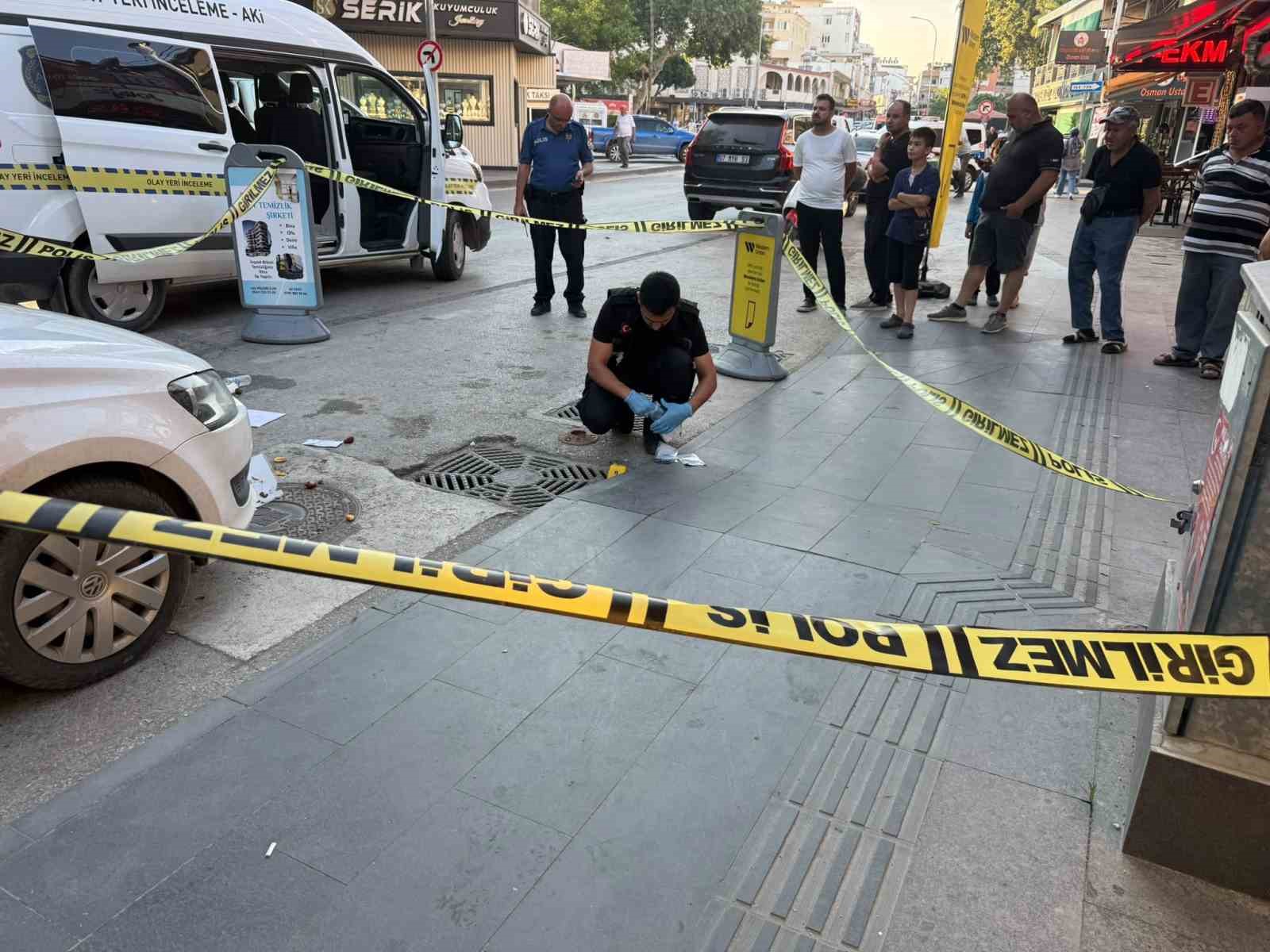 dogum gunu pastasiyla yururken silahli saldiriya ugradi 5 Cp6FUd6L