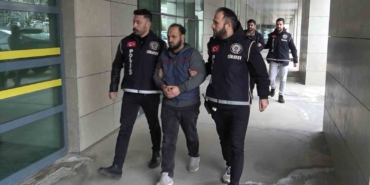 dogum-servisinde-ablalari-ile-erkek-arkadasini-yaralayan-3-kardes-tutuklandi-r9C1V4Ox.jpg