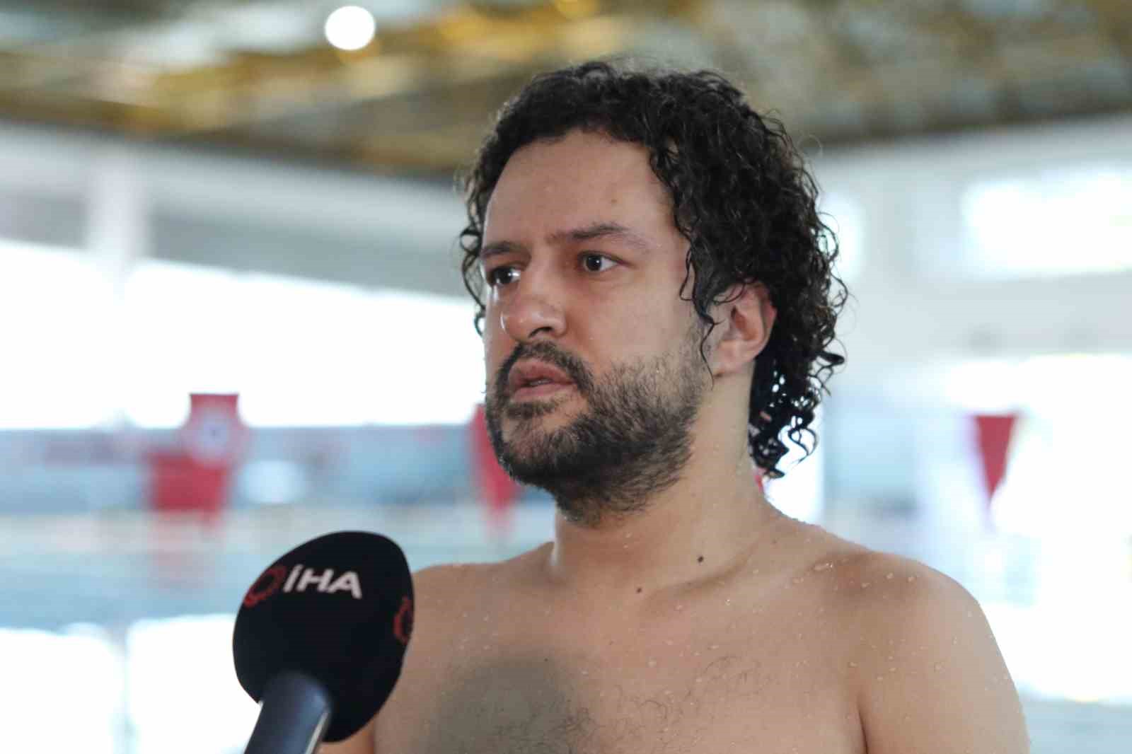 Doğuştan elleri ve ayakları olmayan yüzücü azmiyle 95 madalya kazandı 9 dogustan elleri ve ayaklari olmayan yuzucu azmiyle 95 madalya kazandi 5