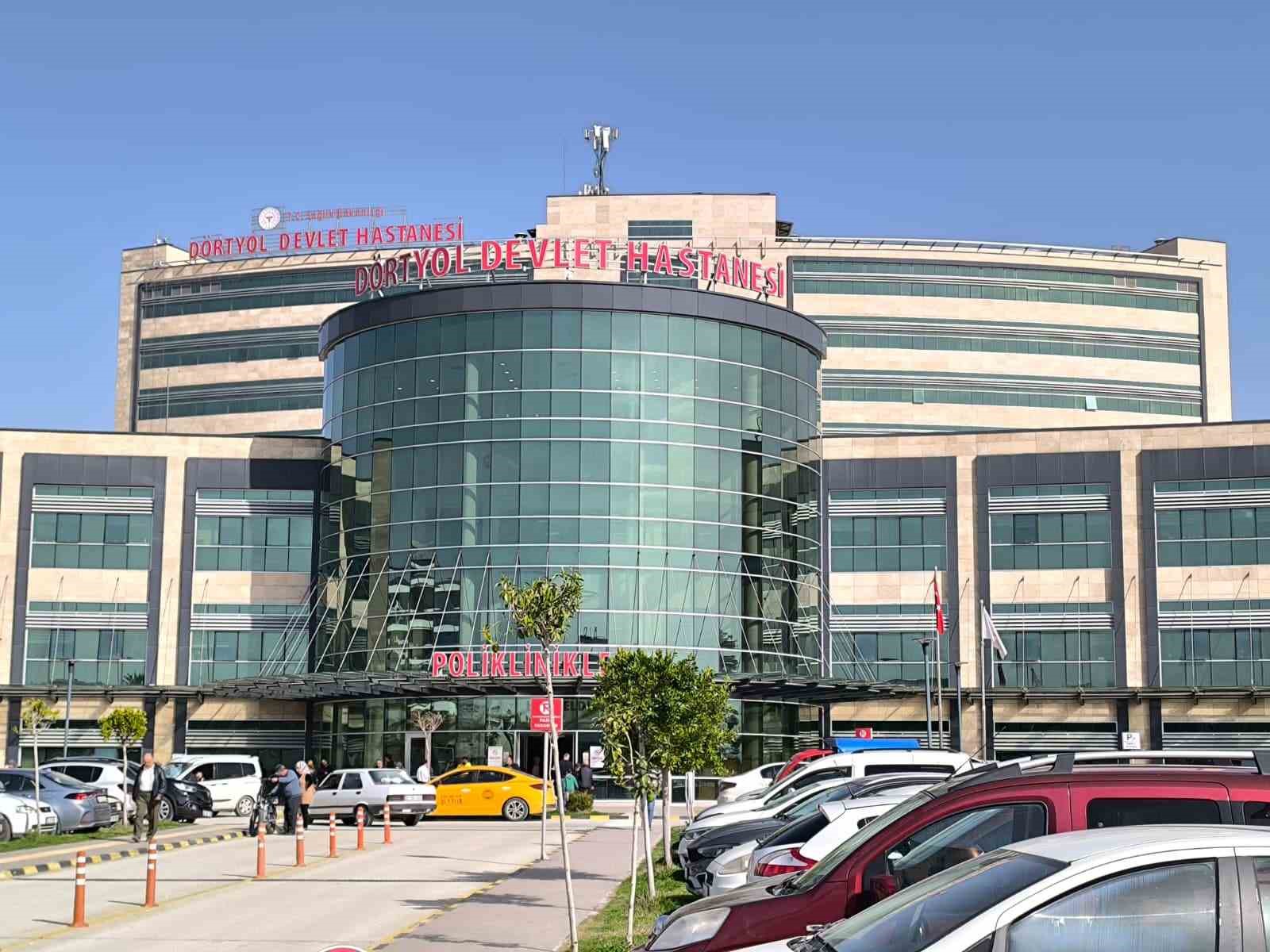 Doktordan habersiz adına bin 327 reçete yazan ’sahte reçete’ çetesi çökertildi 4 doktordan habersiz adina bin 327 recete yazan sahte recete cetesi cokertildi 0 N46ihWMl