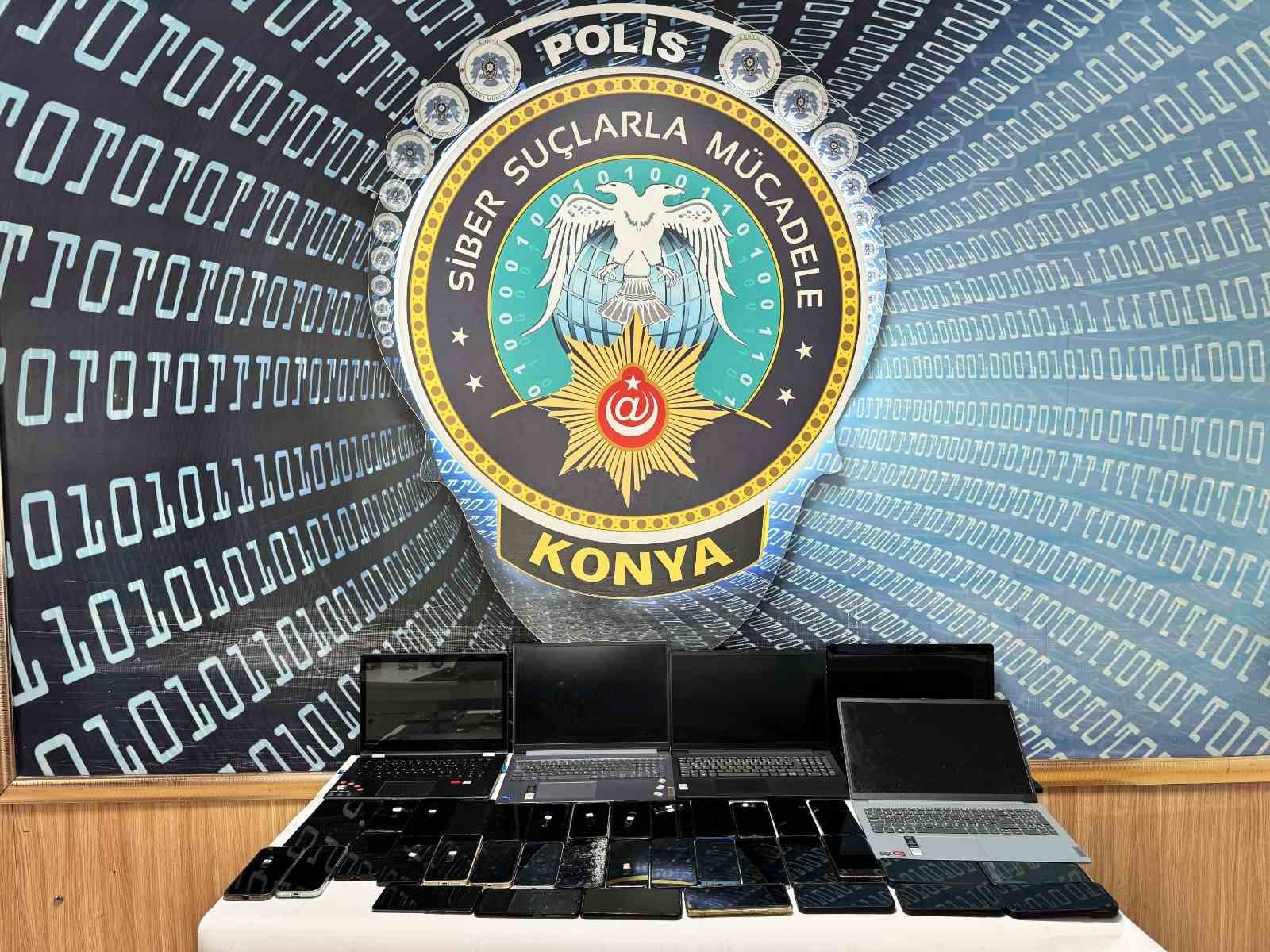 Doktoru 11 milyon lira dolandıran şebekenin 28,6 milyarlık işlem hacmi ortaya çıktı 4 doktoru 11 milyon lira dolandiran sebekenin 286 milyarlik islem hacmi ortaya cikti 0 rPZRf2DF
