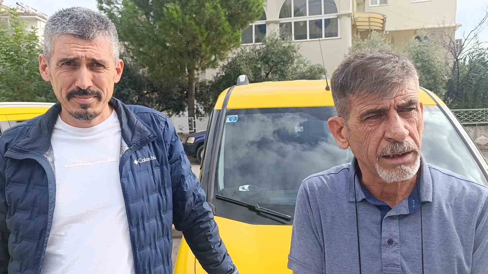 Dolandırıcı tesadüfen emekli polis memurunun taksisine binince bütün planları altüst oldu 9 dolandirici tesadufen emekli polis memurunun taksisine binince butun planlari altust oldu 5 ZDffQnl6
