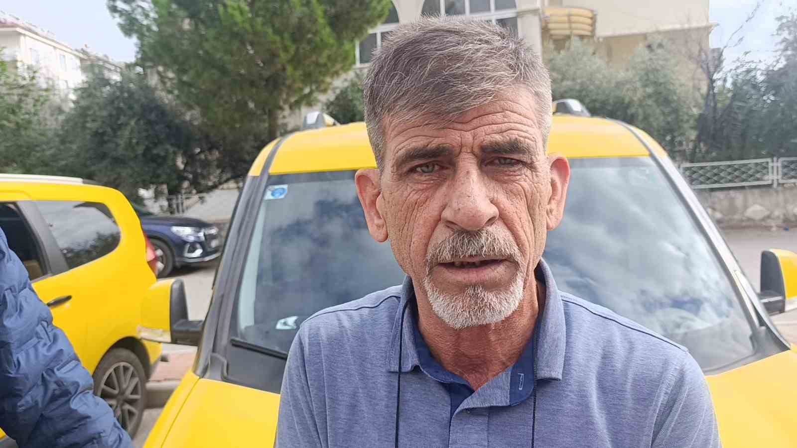 Dolandırıcı tesadüfen emekli polis memurunun taksisine binince bütün planları altüst oldu 10 dolandirici tesadufen emekli polis memurunun taksisine binince butun planlari altust oldu 6 EYMT34Pn