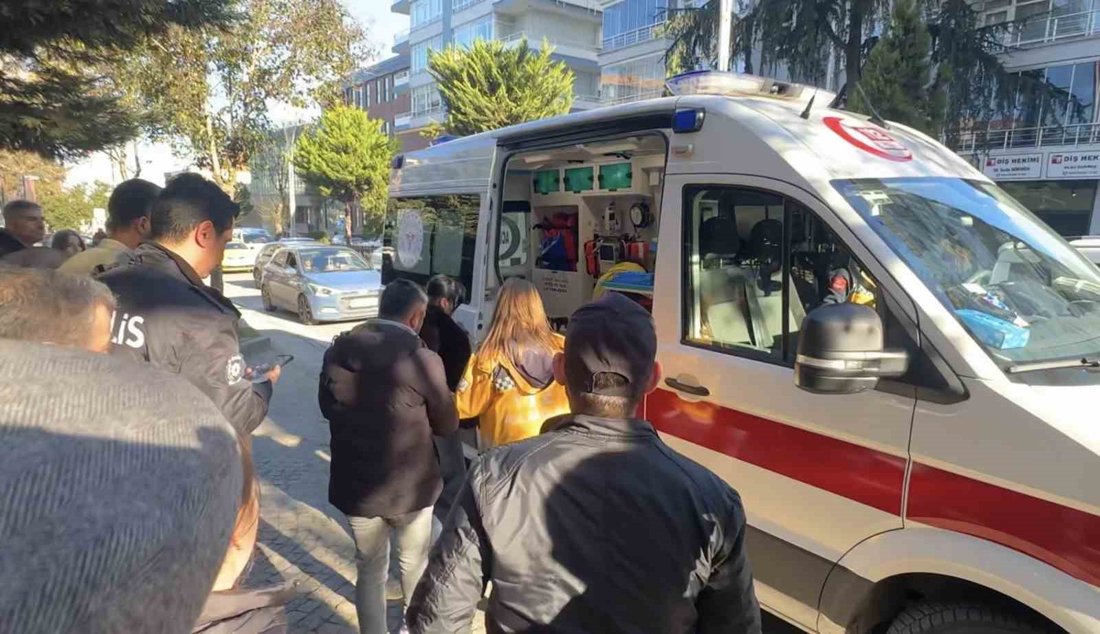 dolmus kazasinda hava yastigi acildi 1 yolcu yaralandi 1