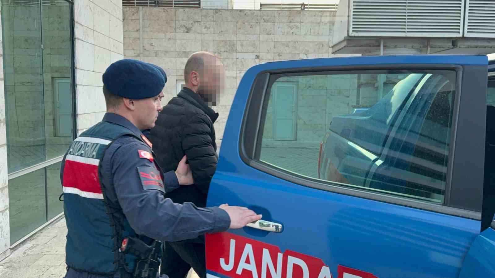 dolmus soforune silahli saldiri duzenleyen sofor tutuklandi 2 CaIINnHK