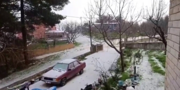 dolu-yagisi-beyaza-burudu-q7j9c5pb.jpg