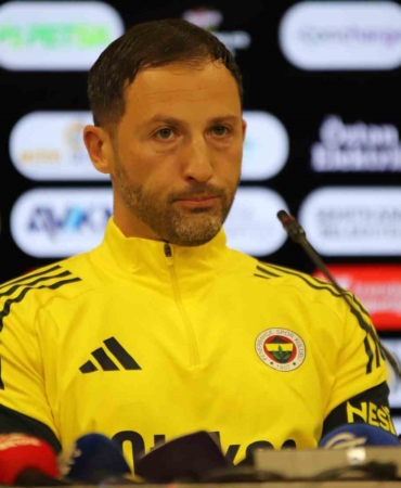 domenico-tedesco-bizim-icin-her-mac-ve-her-galibiyet-onemli-HnzFmcYK.jpg