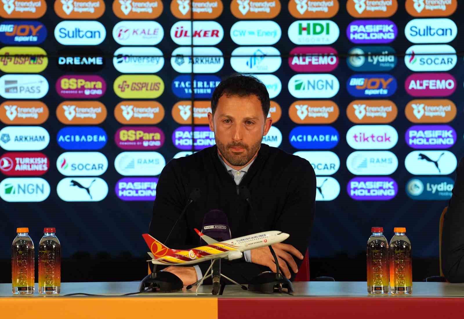 Domenico Tedesco: "Bu akşam gol atamamamız çılgınca geliyor" 8 domenico tedesco bu aksam gol atamamamiz cilginca geliyor 4