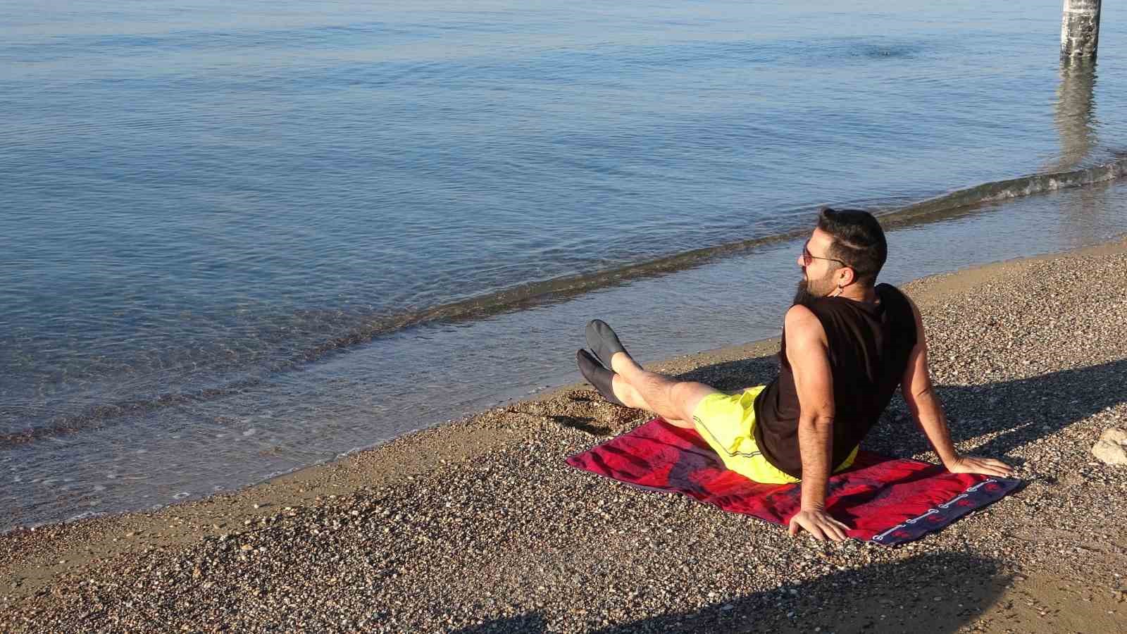 dondurucu soguga meydan okudular van golunde eksi 9 derecede yuzme mesaisi 4 BGdled14