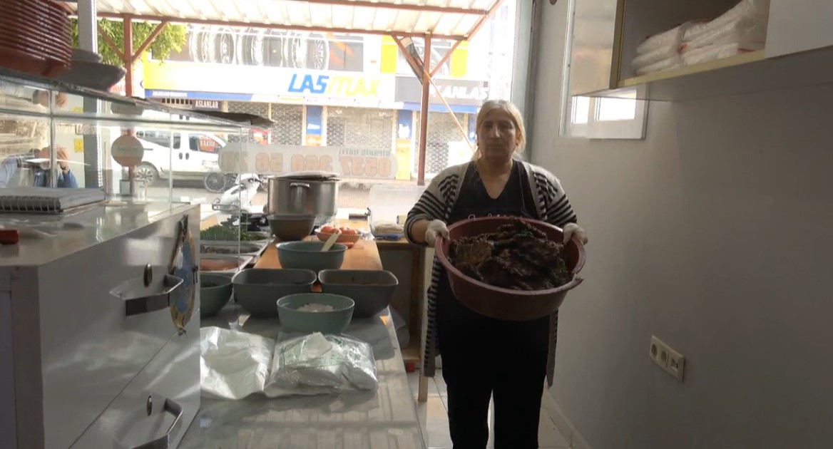 doneri ile meshur hatayda nohut durumcu kadin vatandaslarin damak lezzetini degistirdi 1 ZsAVmwPE