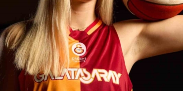 dorka-juhasz-annemin-mirasini-surdurmek-benim-icin-cok-onemli-J5u9KFWh.jpg