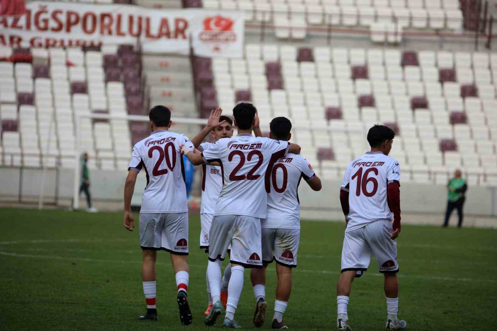 dostluk maci elazigspor u16 2 besiktas u16 1 3 nSKrtmfj