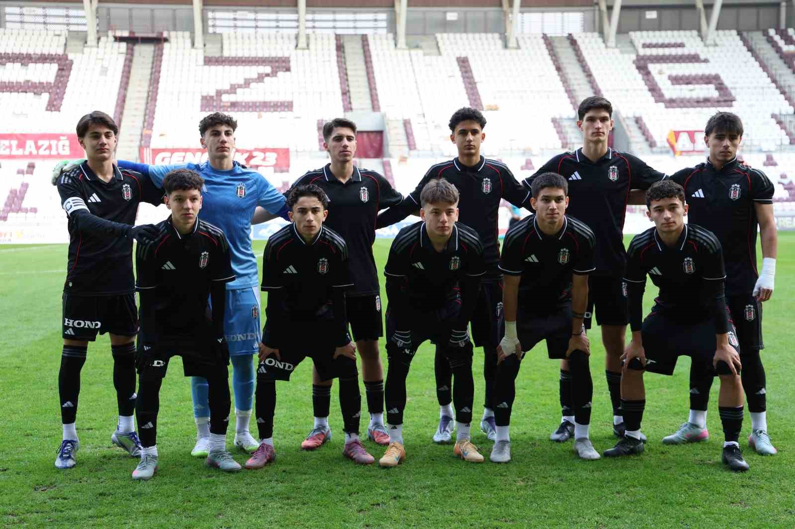 dostluk maci elazigspor u16 2 besiktas u16 1 5