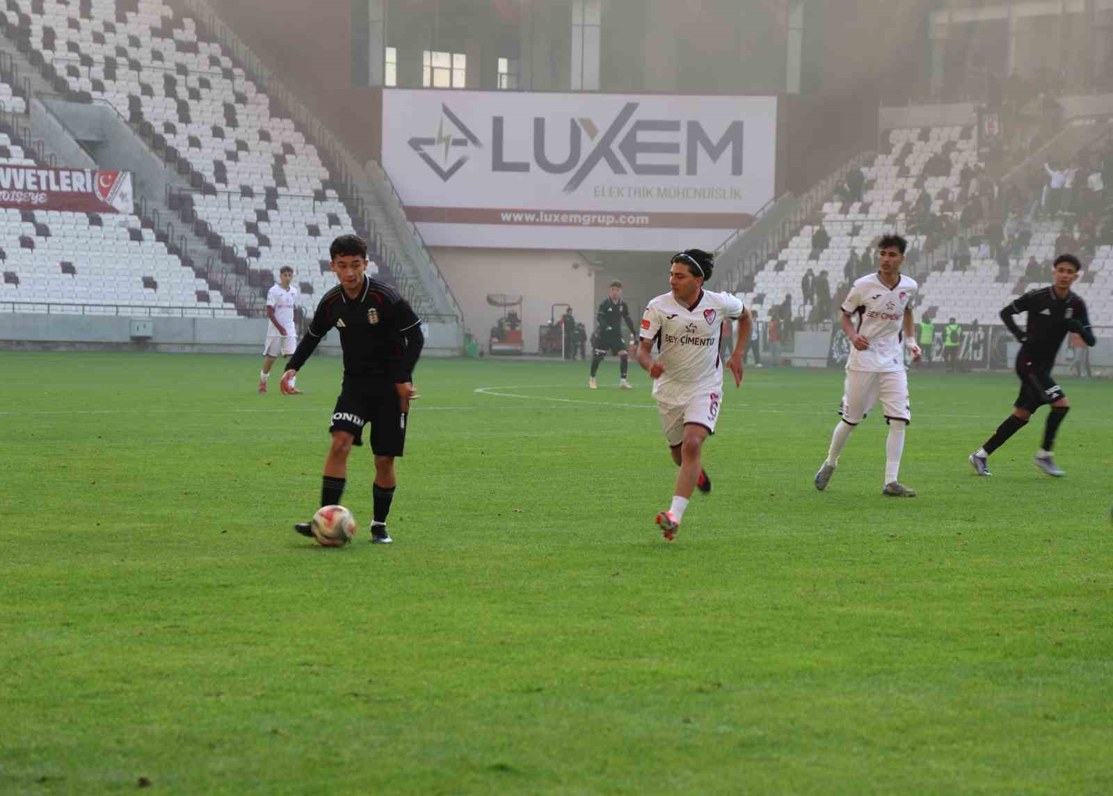 dostluk maci elazigspor u16 2 besiktas u16 1 9 QIHIfldt