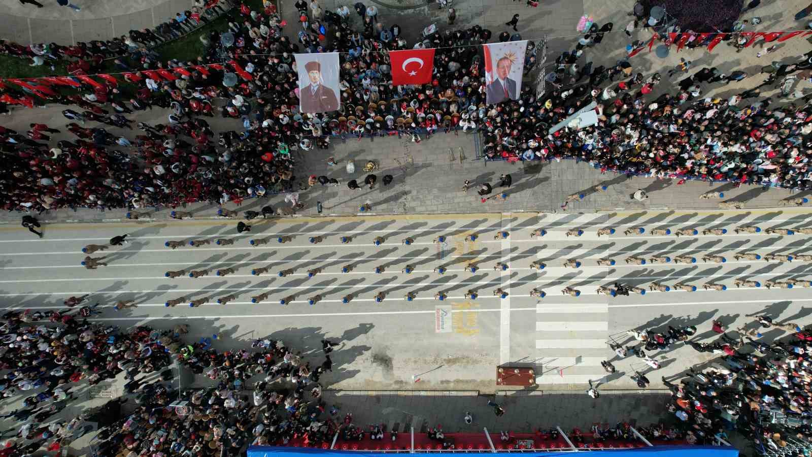 Dövüş sanatlarındaki hünerlerini sergileyen jandarma komandolar nefes kesti 6 dovus sanatlarindaki hunerlerini sergileyen jandarma komandolar nefes kesti 2 jm2fVnhg