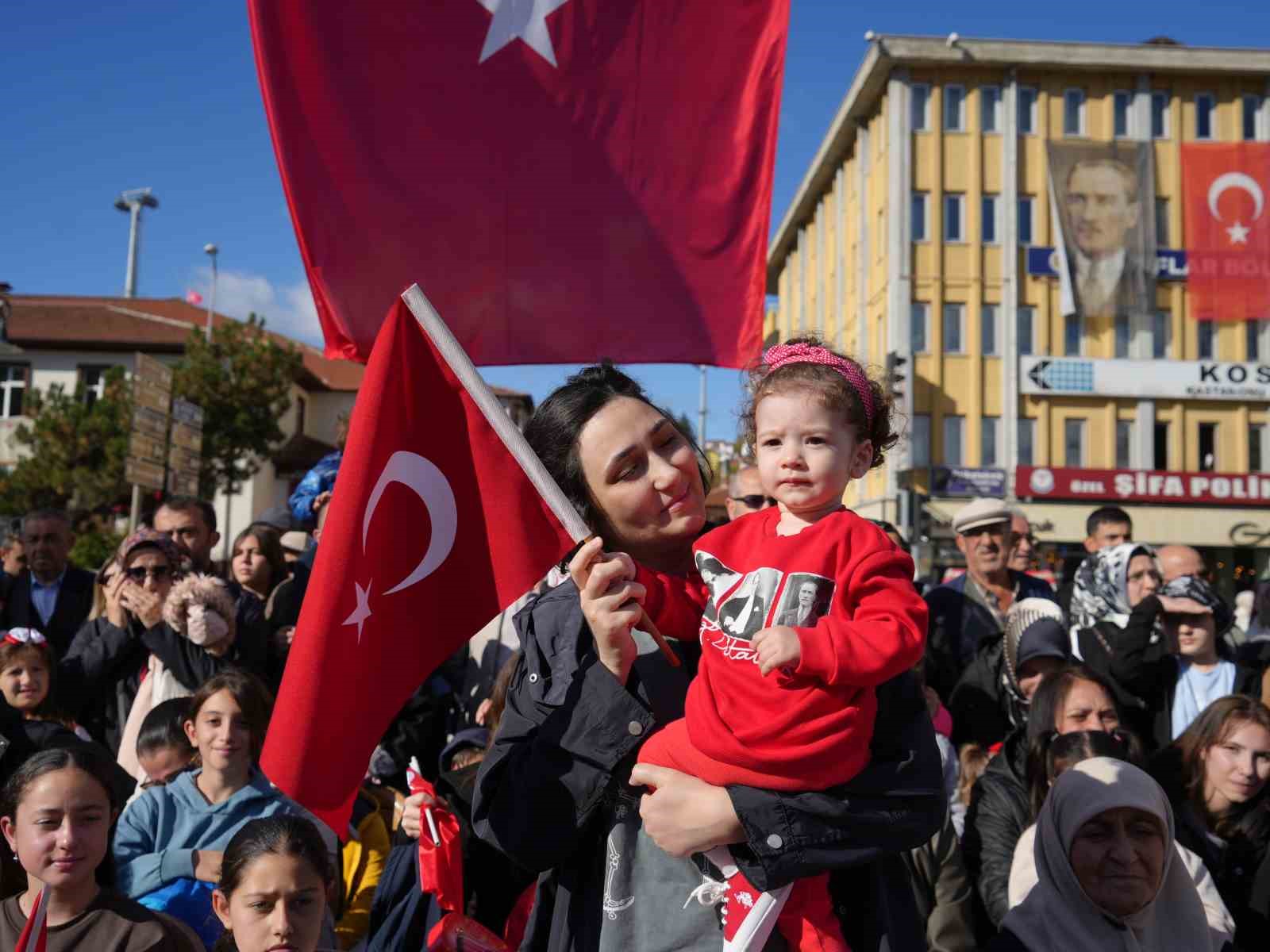 Dövüş sanatlarındaki hünerlerini sergileyen jandarma komandolar nefes kesti 13 dovus sanatlarindaki hunerlerini sergileyen jandarma komandolar nefes kesti 9 Jc9Bdpik