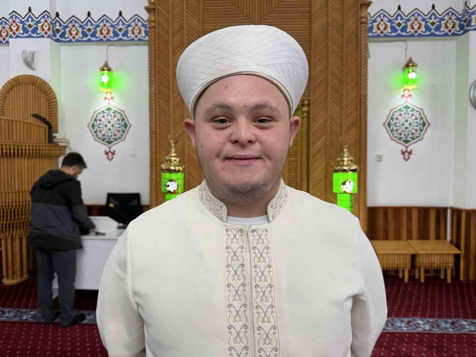 down sendromlu firatin camideki vaazi ilgi gordu 0 nHu1hZMC